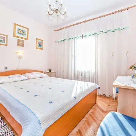 And 155 Guest house 3*