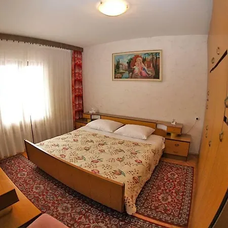 בית הארחה And 155 ראבץ